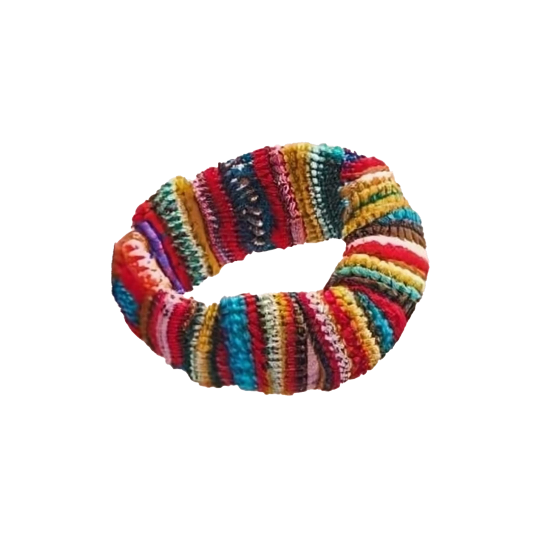 Diadema trenzada de estilo boho vibrante.