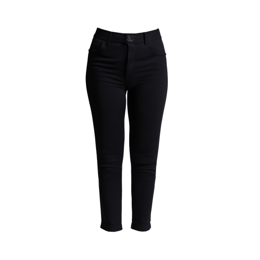 Pantalones chinos de corte elegante.